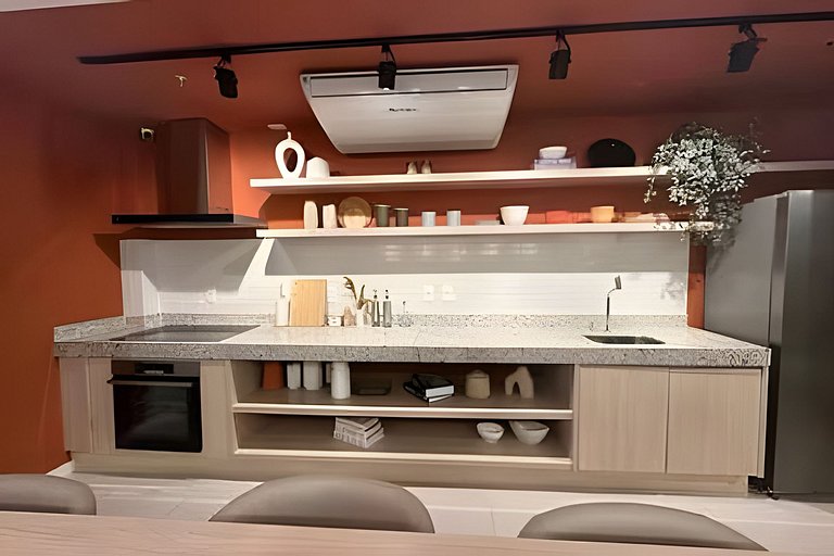 Incrível studio com infra estrutura e perto das praias