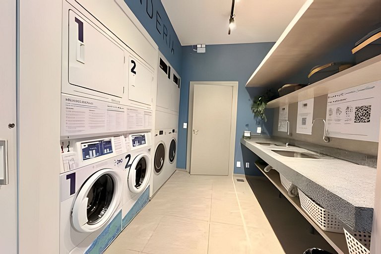 Incrível studio com infra estrutura e perto das praias