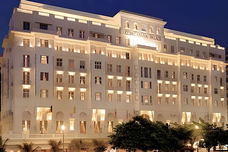 Localização Ícone em Copacabana! Atrás do Palace, 30m Metrô