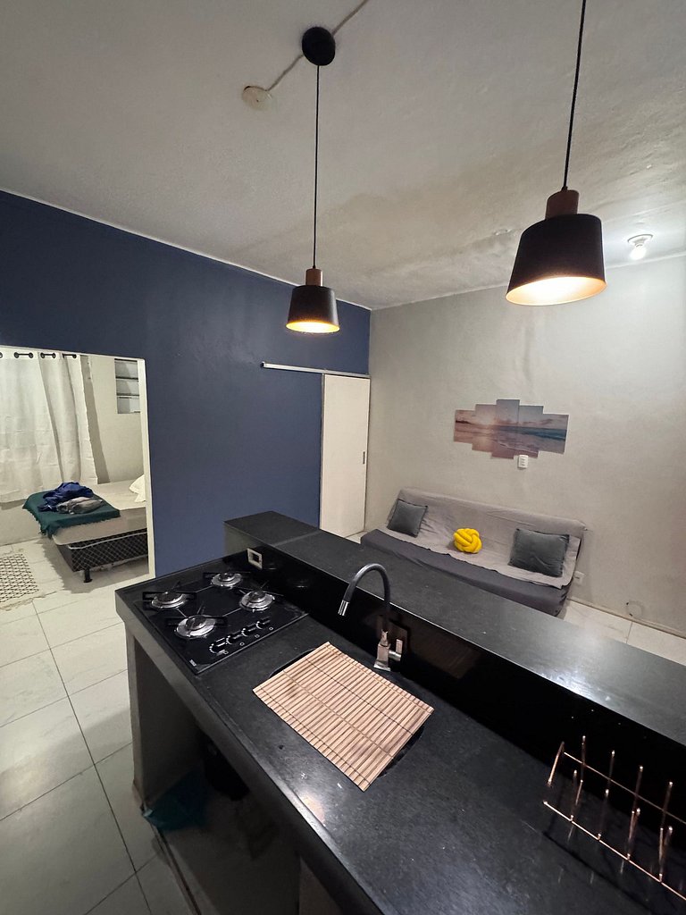 Leme/Copacabana: Your Beach Paradise, 50m Away!