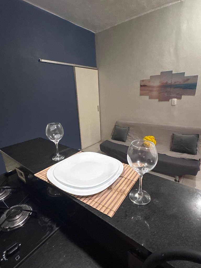 Leme/Copacabana: Your Beach Paradise, 50m Away!