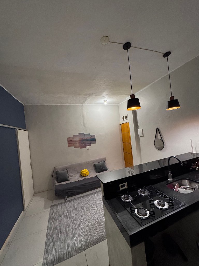 Leme/Copacabana: Your Beach Paradise, 50m Away!