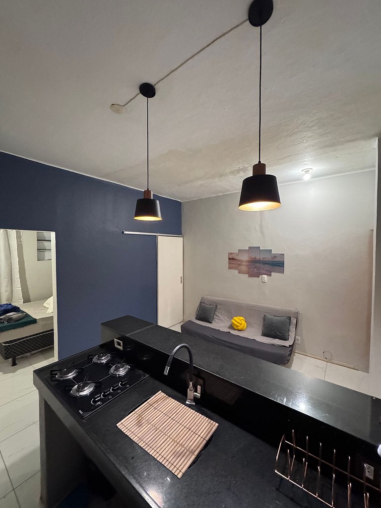 Leme/Copacabana: Your Beach Paradise, 50m Away!