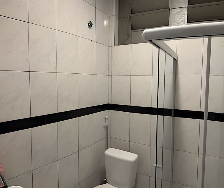 Passos do Metrô da Glória! Silêncio e Portaria 24h