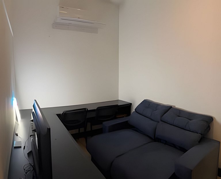 Passos do Metrô da Glória! Silêncio e Portaria 24h