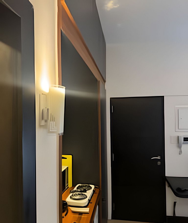 Passos do Metrô da Glória! Silêncio e Portaria 24h