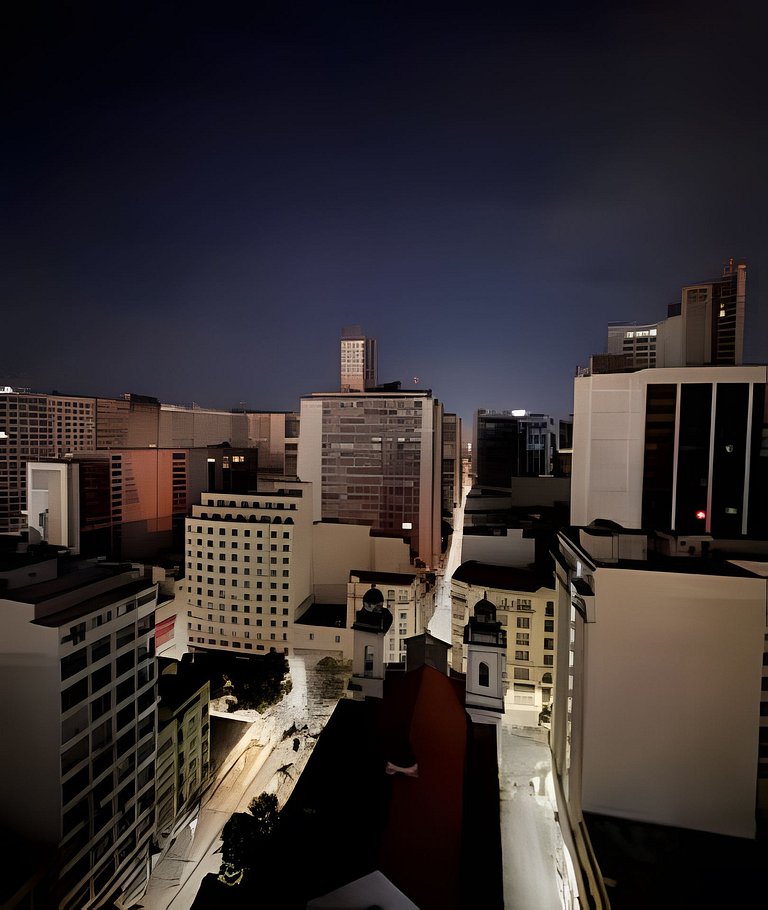 Your Lookout with a Stunning View and Close