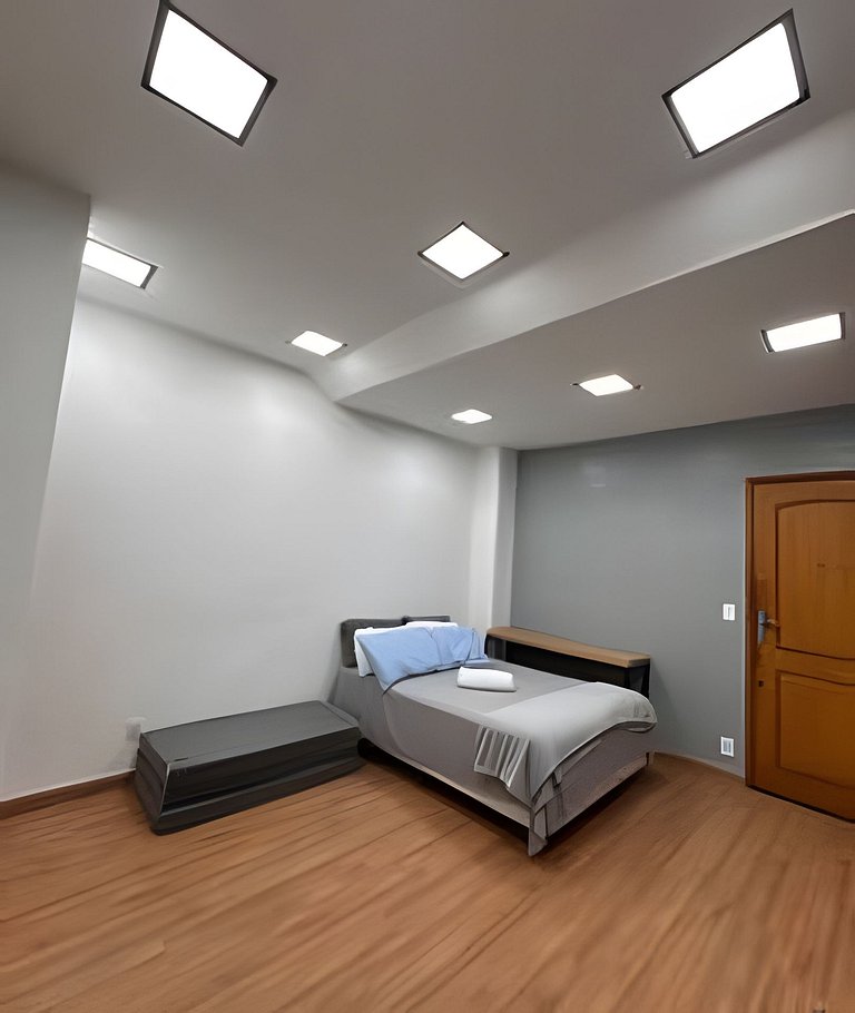 Su Mirador con Vista Deslumbrante y Cerca de Todo