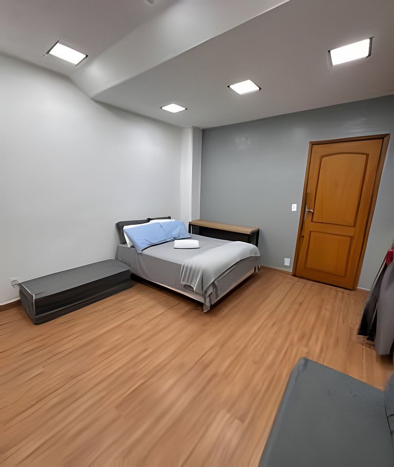 Su Mirador con Vista Deslumbrante y Cerca de Todo