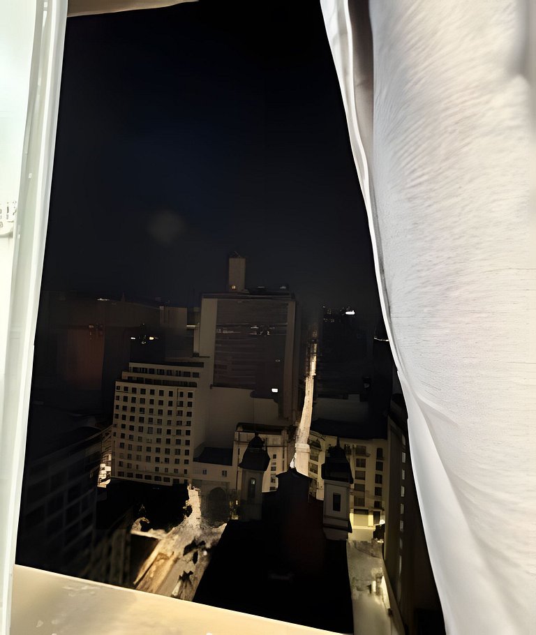 Your Lookout with a Stunning View and Close