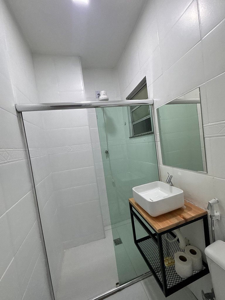 Ape perto Praia e Metro, Melhor Localização