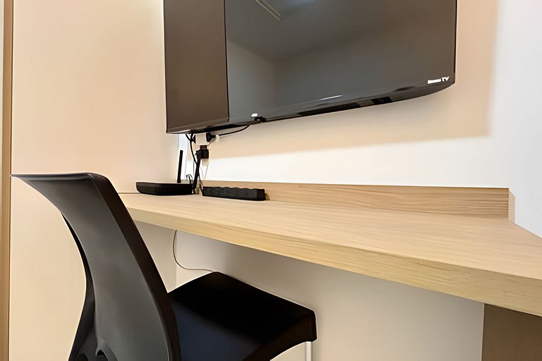 Studio 1409: Piscina, academia e Wi-Fi.