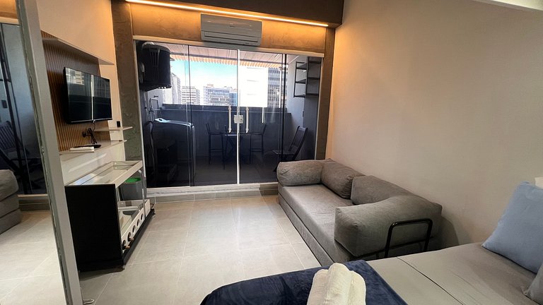 Terrace w/ BBQ & View | Balcony with Outdoor Show