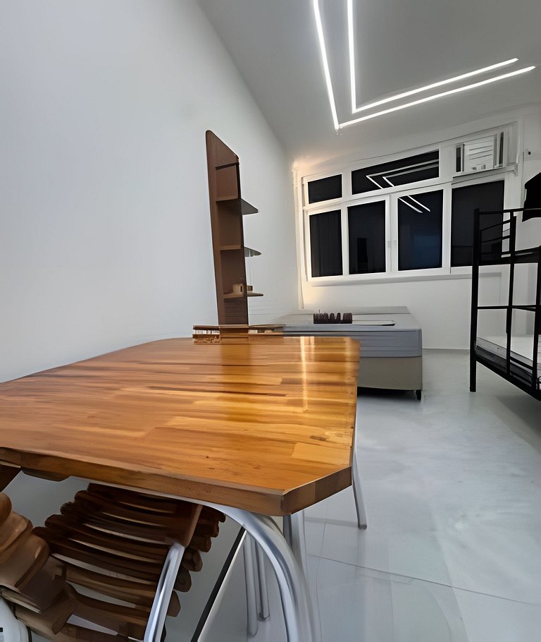 Apto Super Localizado Fácil Acesso a Toda a Cidade