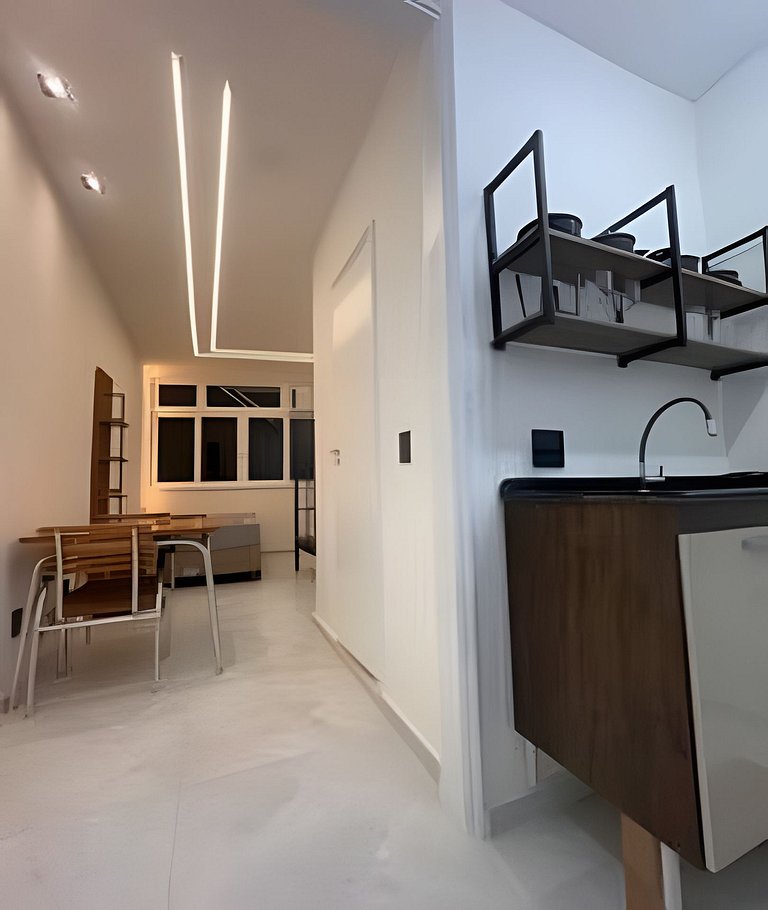 Apto Super Localizado Fácil Acesso a Toda a Cidade