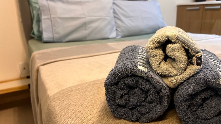 Incrível studio com infra estrutura e perto das praias