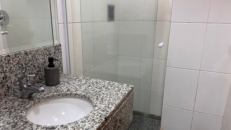 Incrível studio com infra estrutura e perto das praias