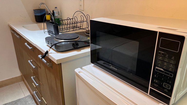 Incrível studio com infra estrutura e perto das praias