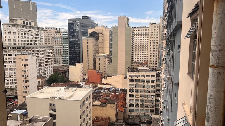 Apto Super Localizado Fácil Acesso a Toda a Cidade