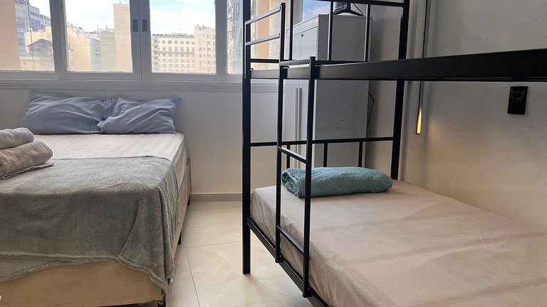 Apto Super Localizado Fácil Acesso a Toda a Cidade