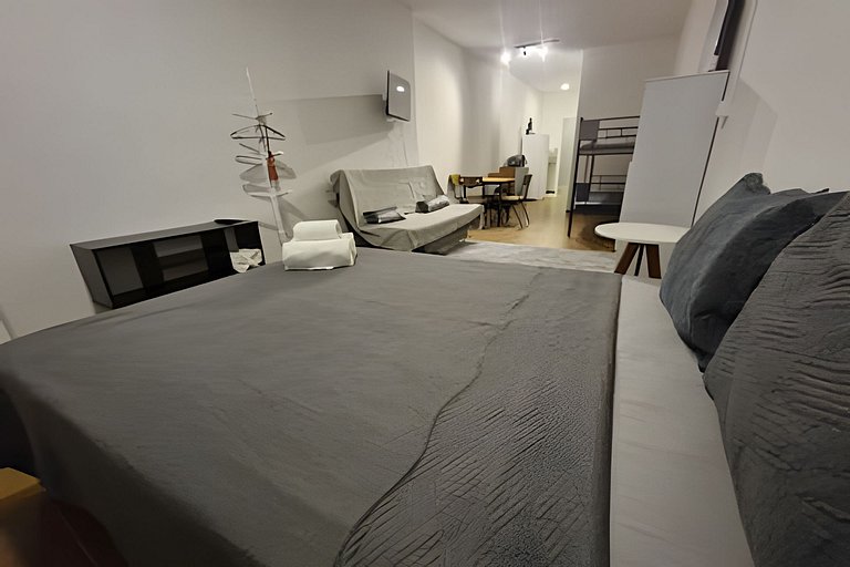 Prático, Confortável e Bem Localizado