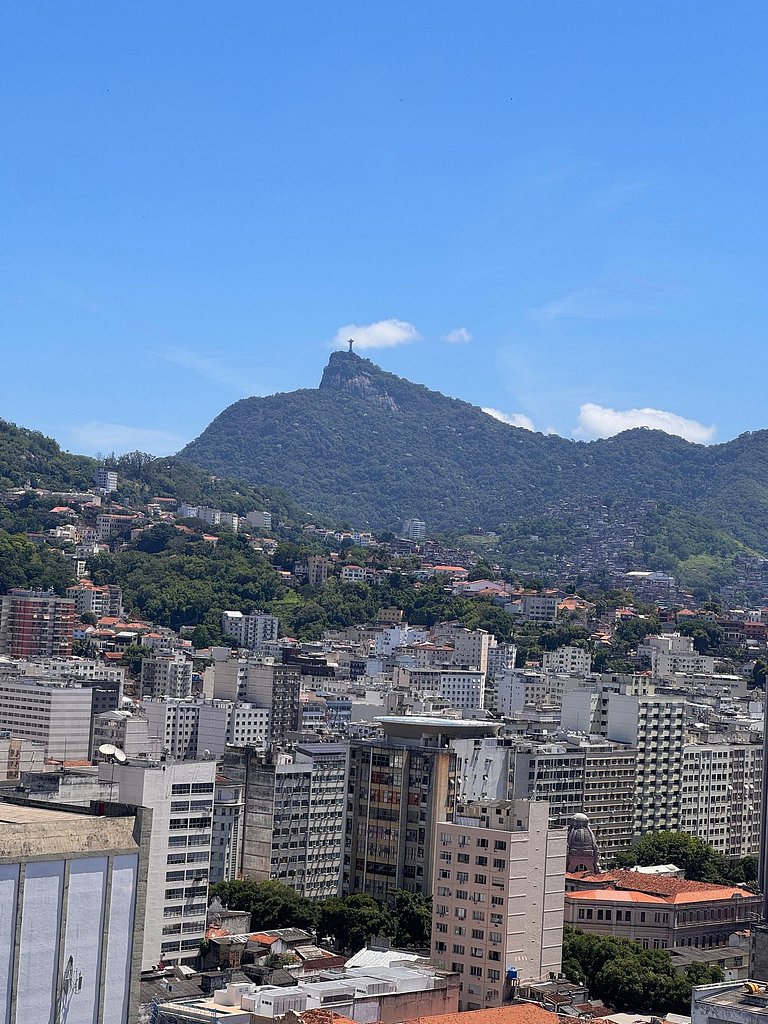 Prático, Confortável e Bem Localizado
