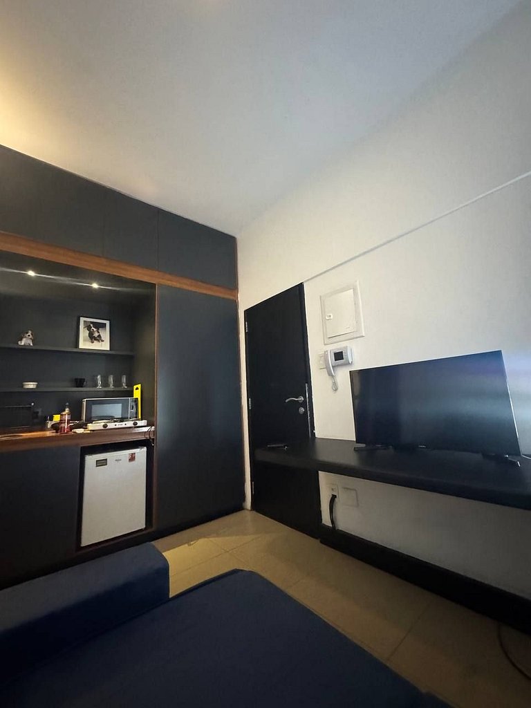 Passos do Metrô da Glória! Silêncio e Portaria 24h