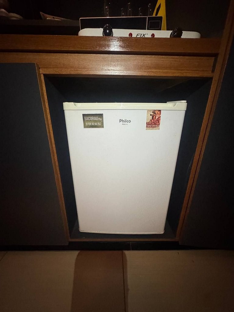 Passos do Metrô da Glória! Silêncio e Portaria 24h