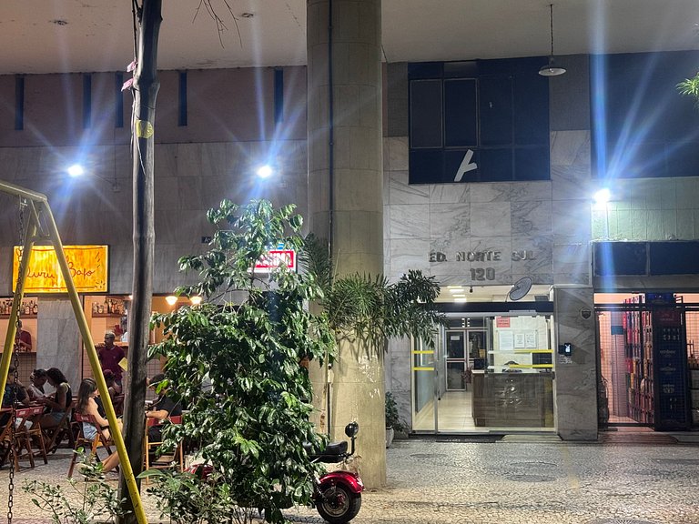 Prox Metrô da Glória! Ao lado de pontos turisticos