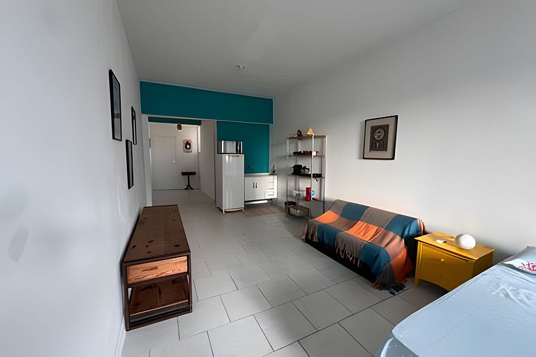 Sala quarto amplo, pertinho de tudo! Lapa