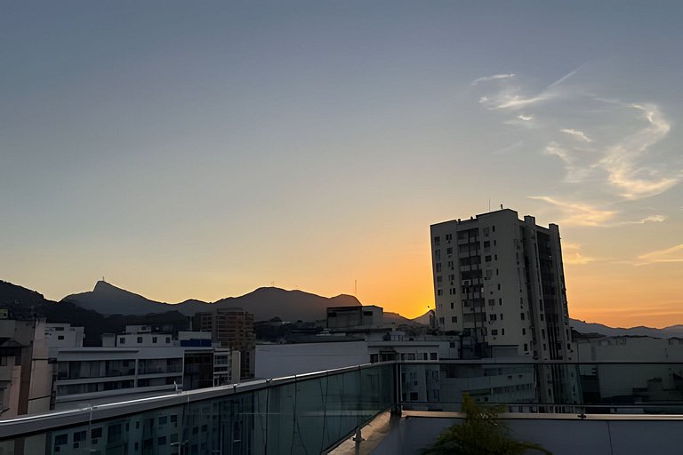 Sala quarto amplo, pertinho de tudo! Lapa