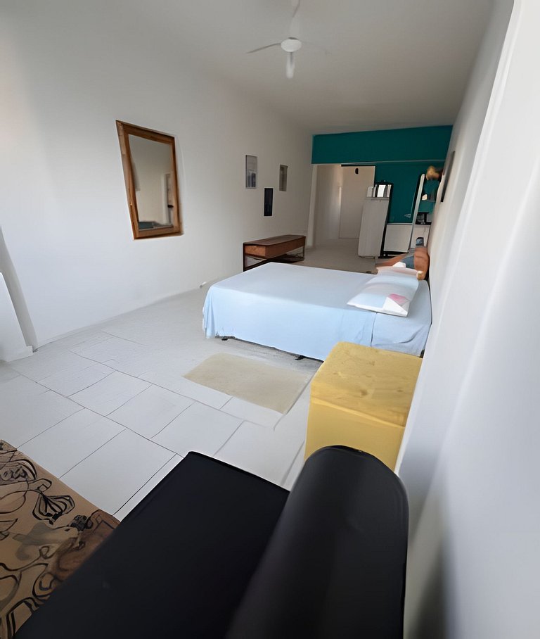 Sala quarto amplo, pertinho de tudo! Lapa