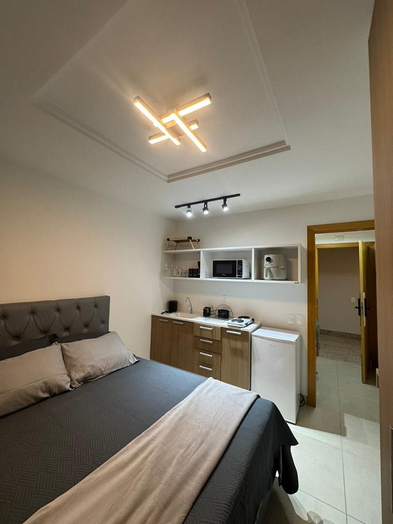 Incrível studio com infra estrutura e perto das praias