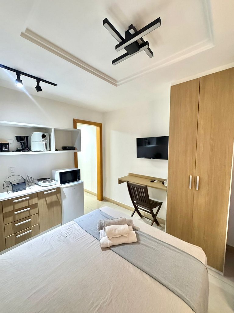 Incrível studio com infra estrutura e perto das praias