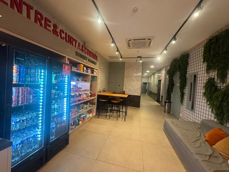 Incrível studio com infra estrutura e perto das praias